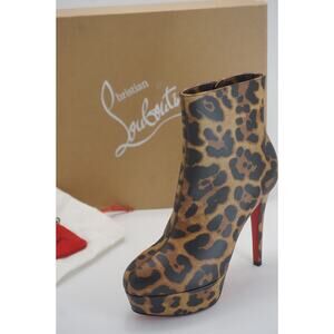 Christian Louboutin Bianca Bootie Size 35.5 NIB $1295 Leopard 120MM Platform
